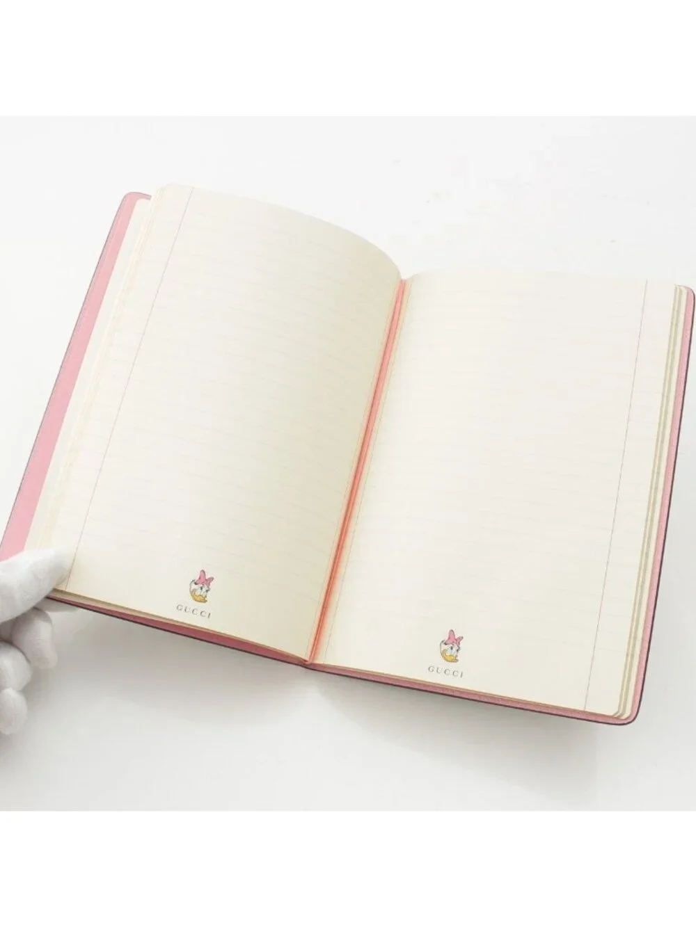 Gucci Disney GG Supreme Canvas Daisy Duck Notebook Agenda